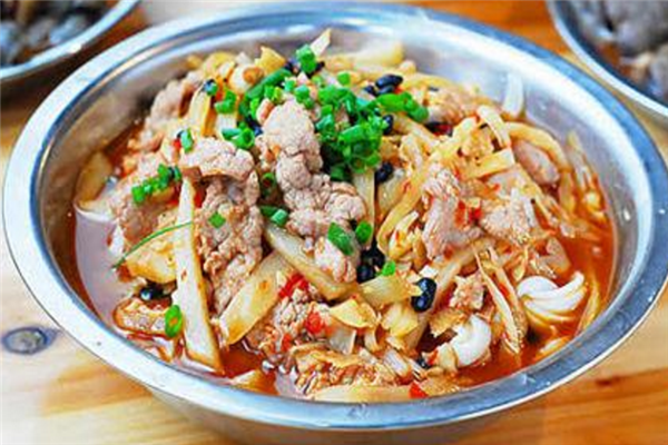 復(fù)記老友粉加盟全解析 費(fèi)用明細(xì)、品牌實(shí)力與市場前景深度探討